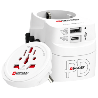 Premium travel adapter